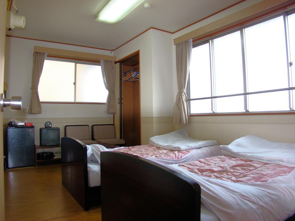 Yamabe Hotel Tenri Bilik gambar